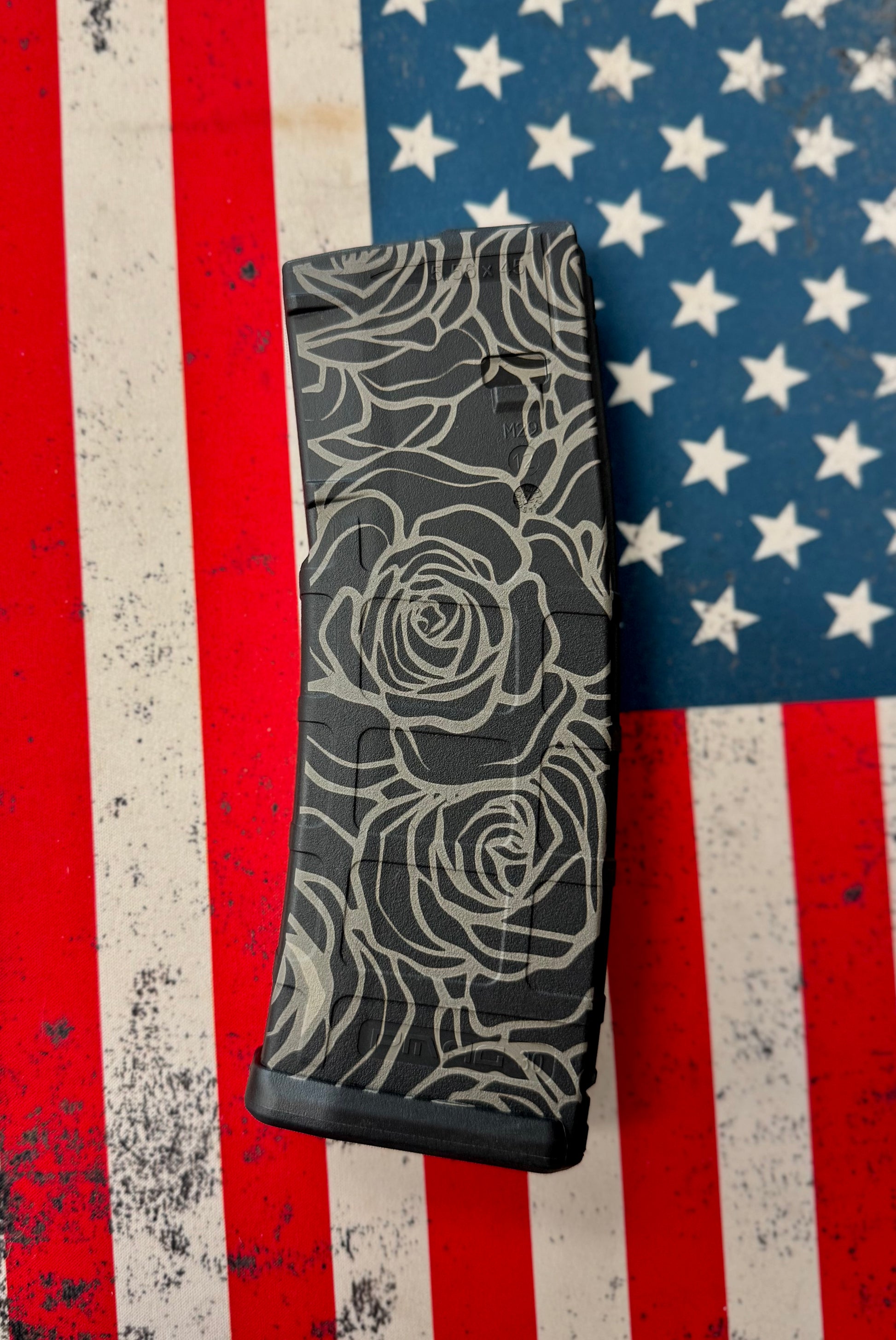 Rose Outline Polymer Magazine